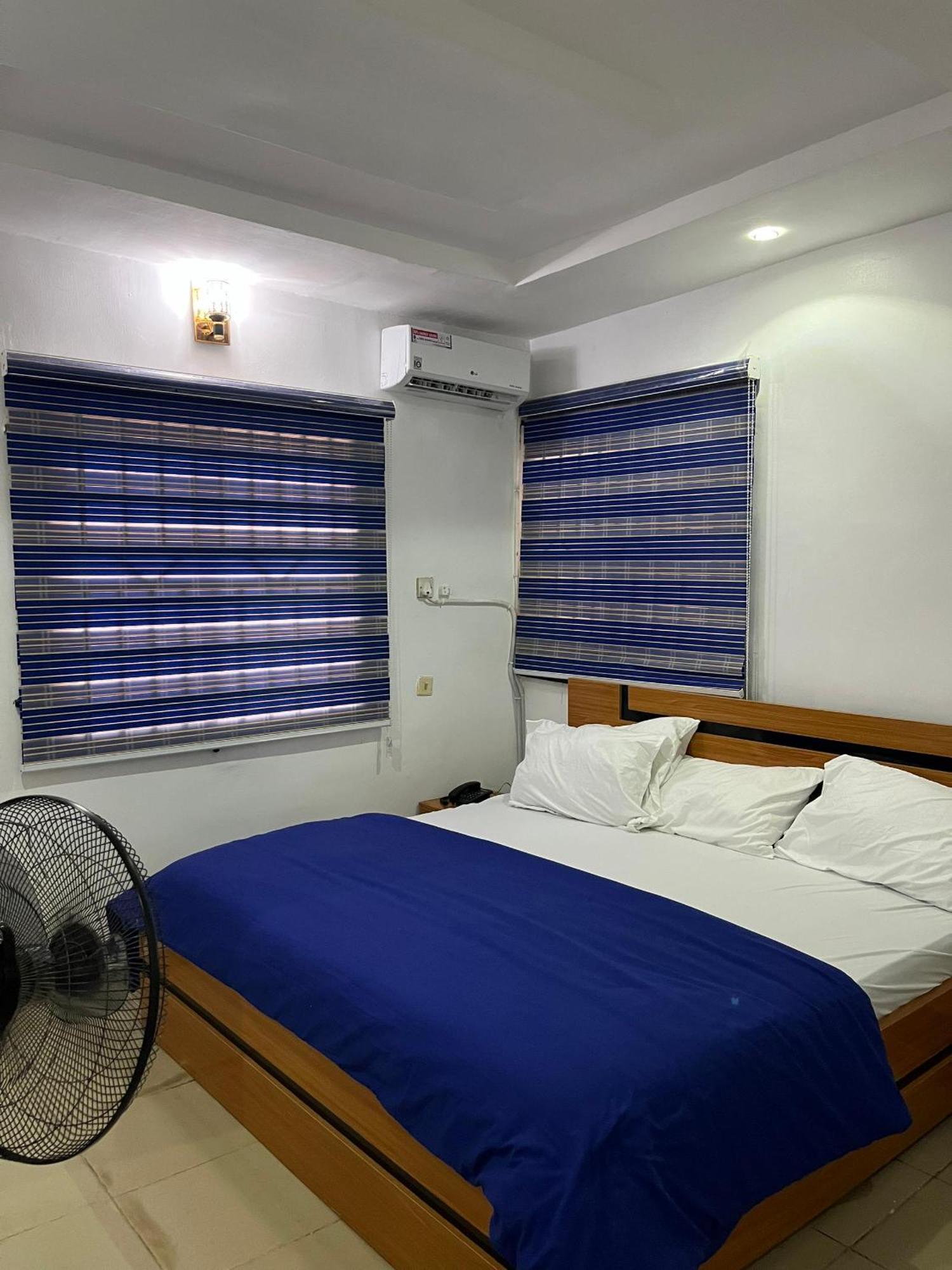 501 Aparthotel Акуре Экстерьер фото