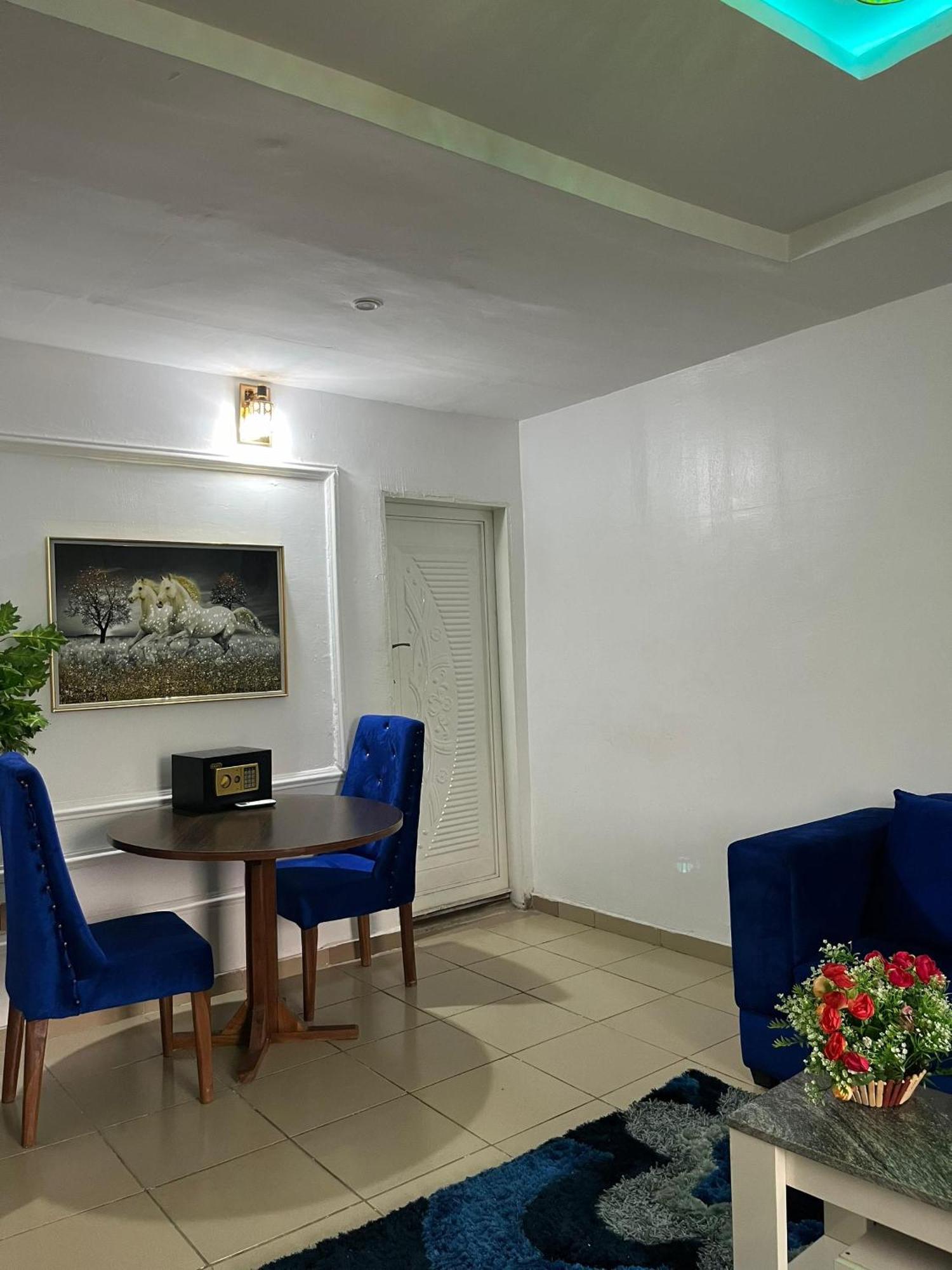 501 Aparthotel Акуре Экстерьер фото